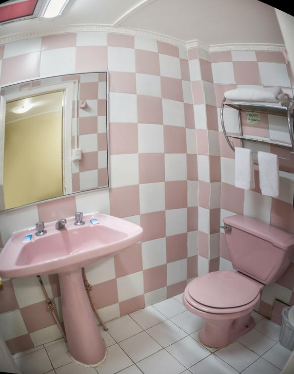 סנטיאגו Hotel Sahara Inn מראה חיצוני תמונה